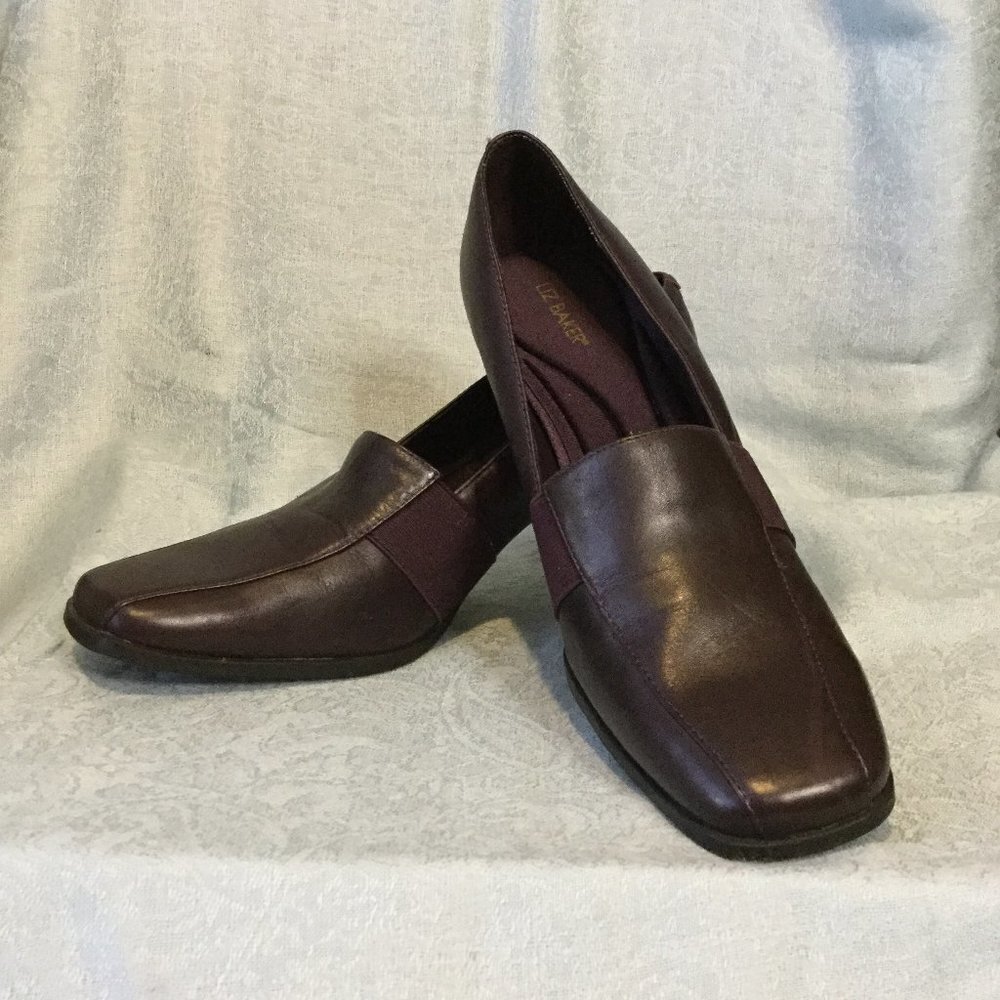 Liz Baker Leather Stacked Heel Pumps